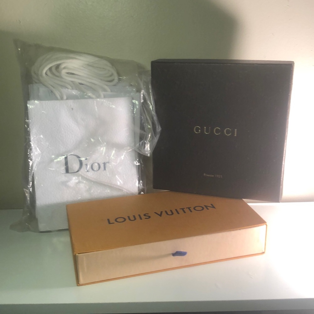 Lousi Vuitton box, Gucci box and 10 dior bags lot